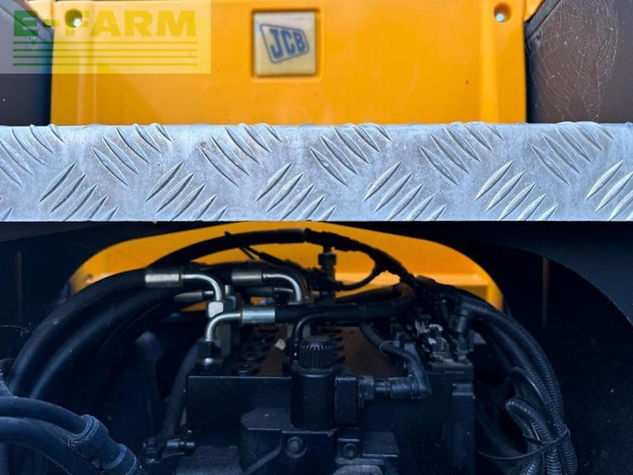 Tracteur agricole JCB fastrac 7270 p-tronic: photos 7