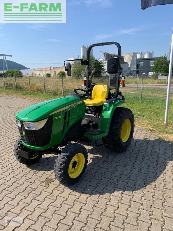 John Deere 3025e - Tracteur agricole: photos 2 John Deere 3025e - Tracteur agricole: photos 2