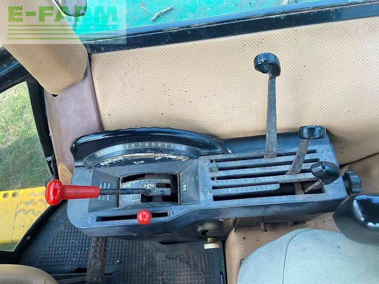 Tracteur agricole John Deere 4650: photos 38 Tracteur agricole John Deere 4650: photos 38