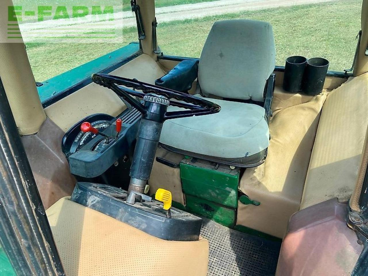 Tracteur agricole John Deere 4650: photos 36 Tracteur agricole John Deere 4650: photos 36