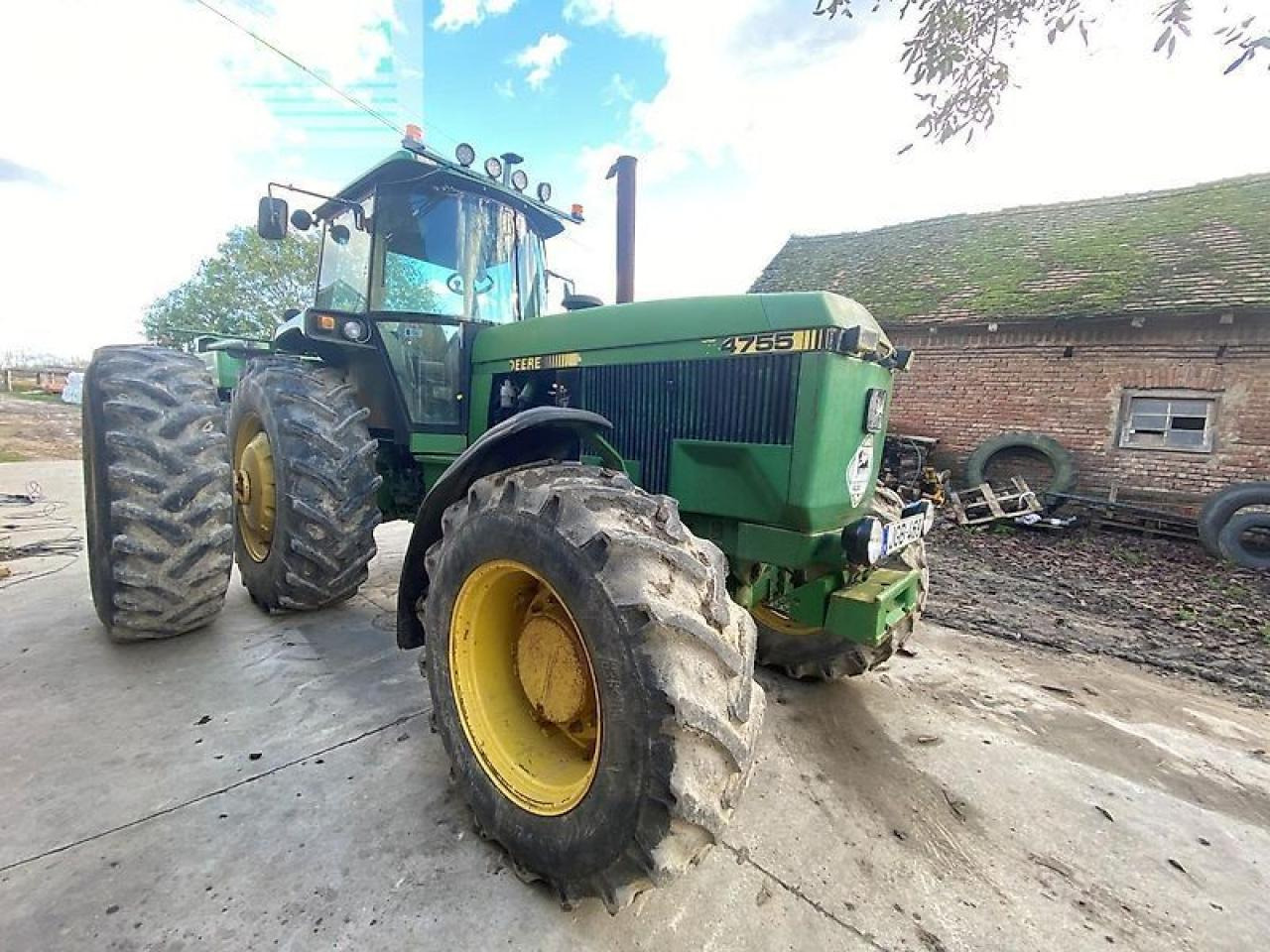 John Deere 4755 - Tracteur agricole: photos 3 John Deere 4755 - Tracteur agricole: photos 3