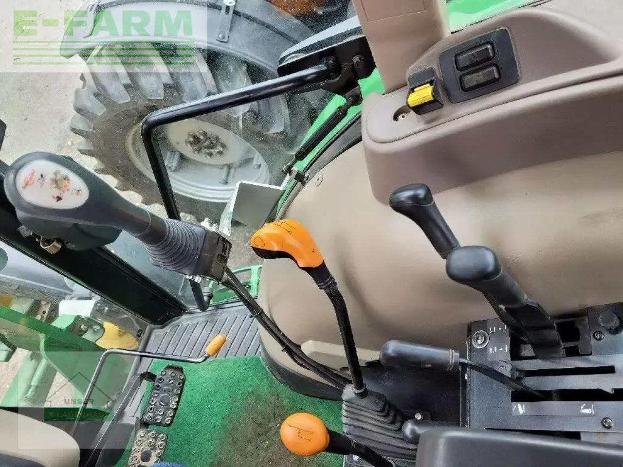 John Deere 5075 e - Tracteur agricole: photos 5 John Deere 5075 e - Tracteur agricole: photos 5