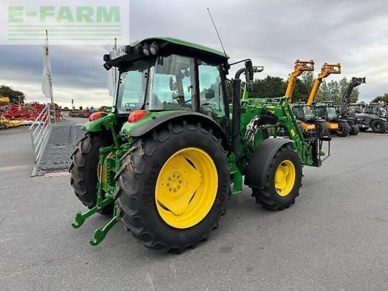 John Deere 5090m - Tracteur agricole: photos 4 John Deere 5090m - Tracteur agricole: photos 4