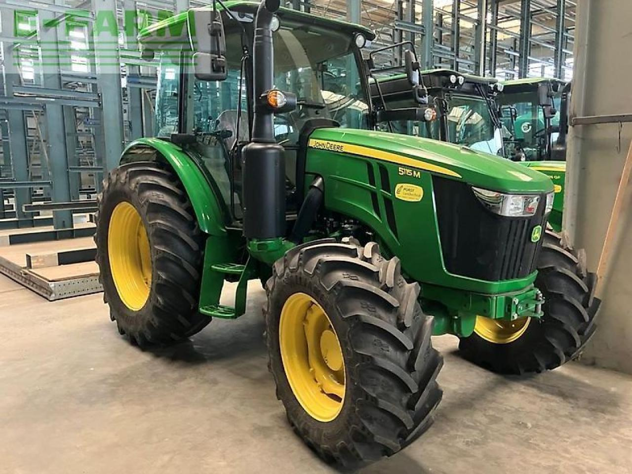 John Deere 5115m - Tracteur agricole: photos 1 John Deere 5115m - Tracteur agricole: photos 1