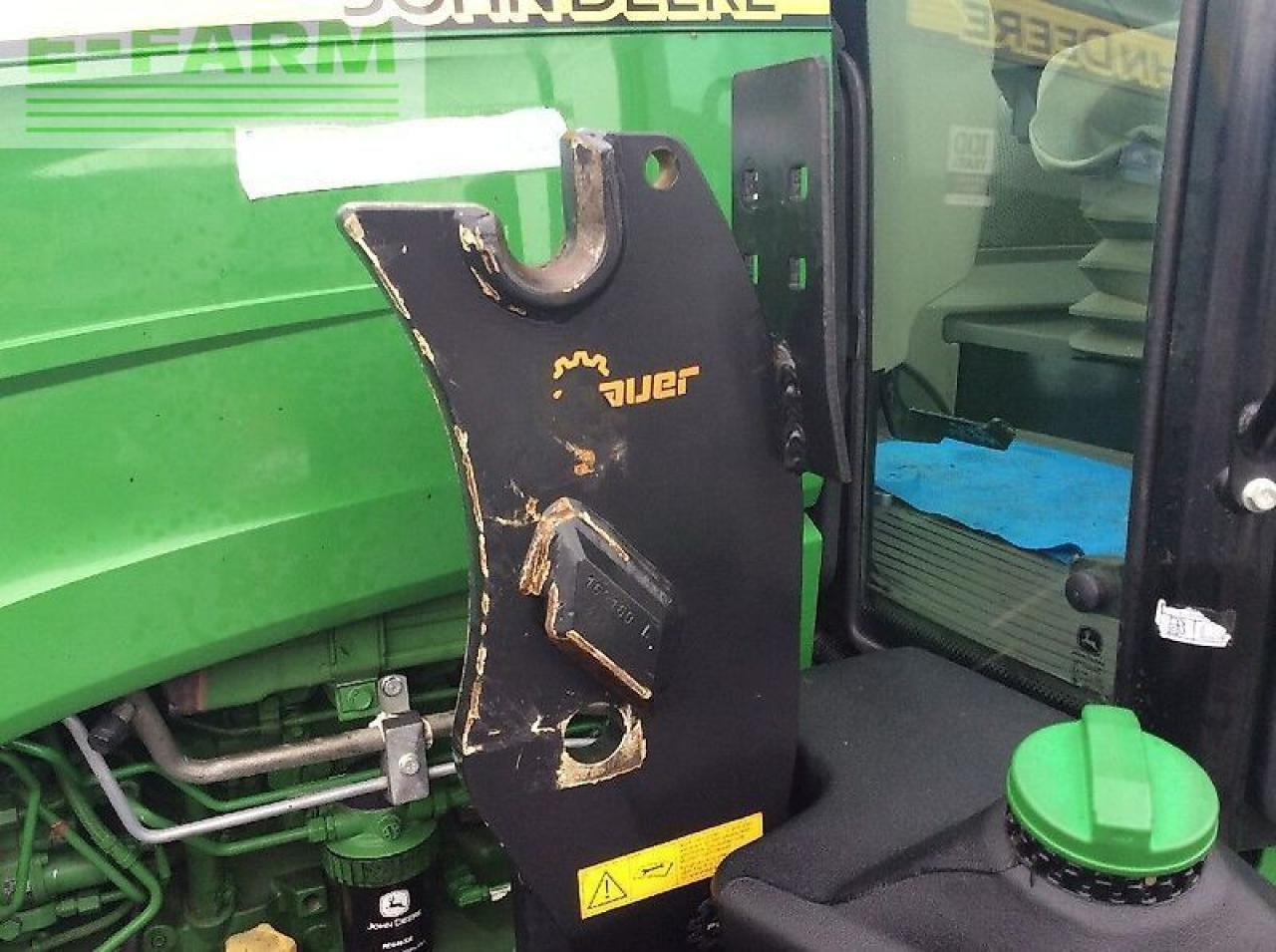 Tracteur agricole John Deere 5125 r: photos 9