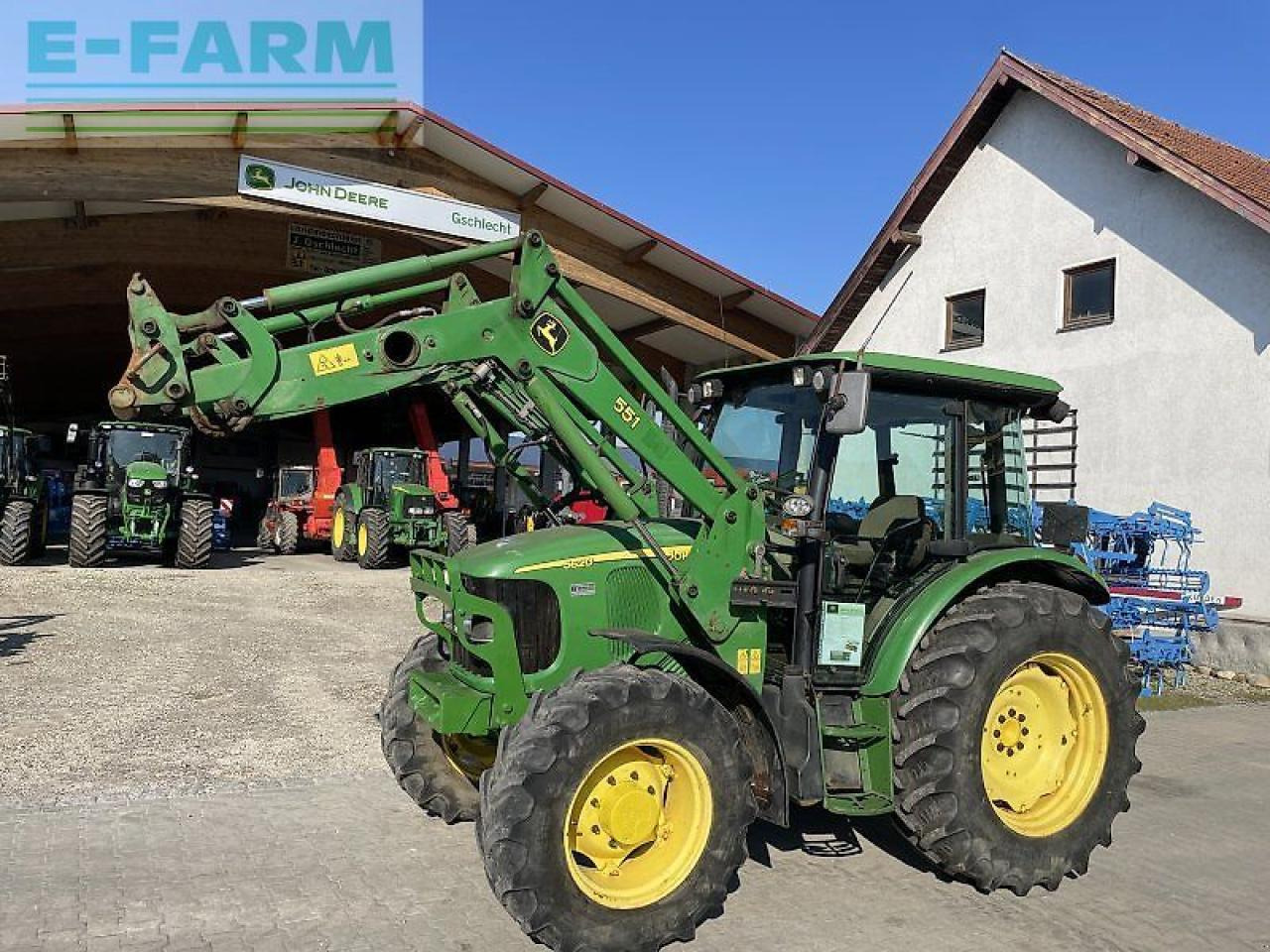 Tracteur agricole John Deere 5620 fl premium: photos 9