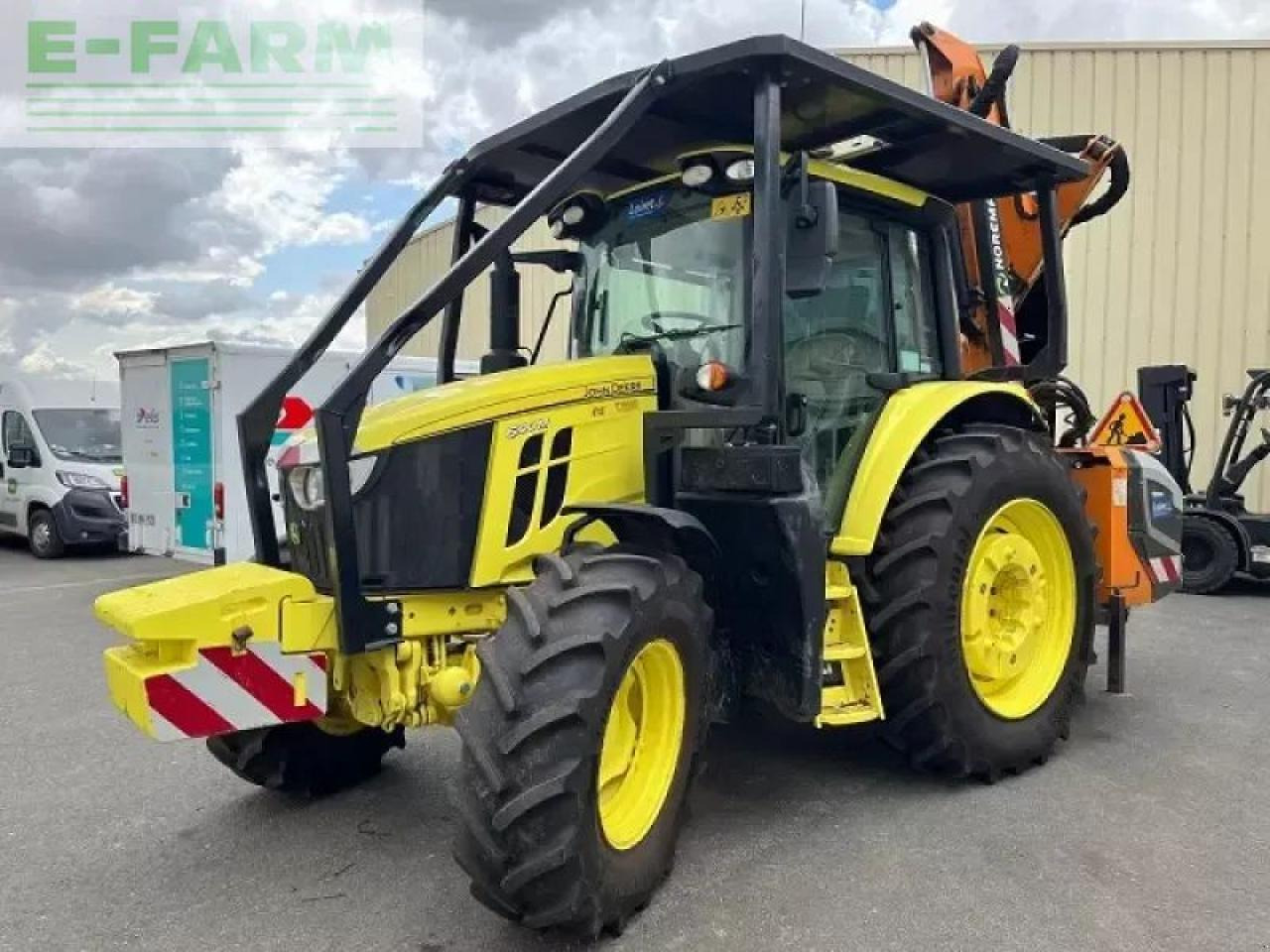 John Deere 6100m - Tracteur agricole: photos 2 John Deere 6100m - Tracteur agricole: photos 2