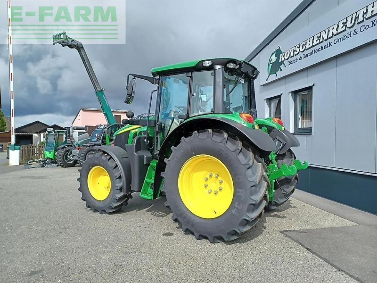 John Deere 6110m - Tracteur agricole: photos 4 John Deere 6110m - Tracteur agricole: photos 4
