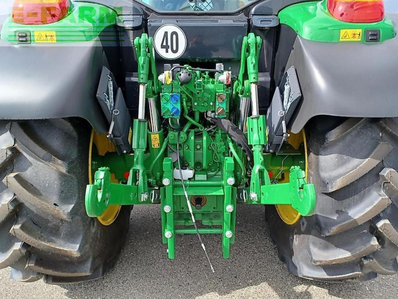 John Deere 6110m - Tracteur agricole: photos 5 John Deere 6110m - Tracteur agricole: photos 5