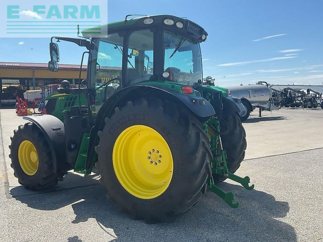 John Deere 6110r - Tracteur agricole: photos 4 John Deere 6110r - Tracteur agricole: photos 4