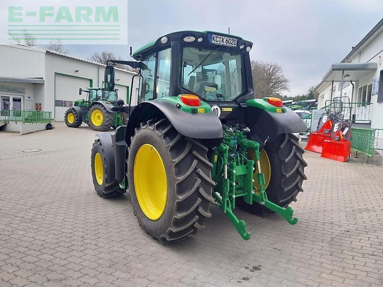 John Deere 6120m - Tracteur agricole: photos 4 John Deere 6120m - Tracteur agricole: photos 4