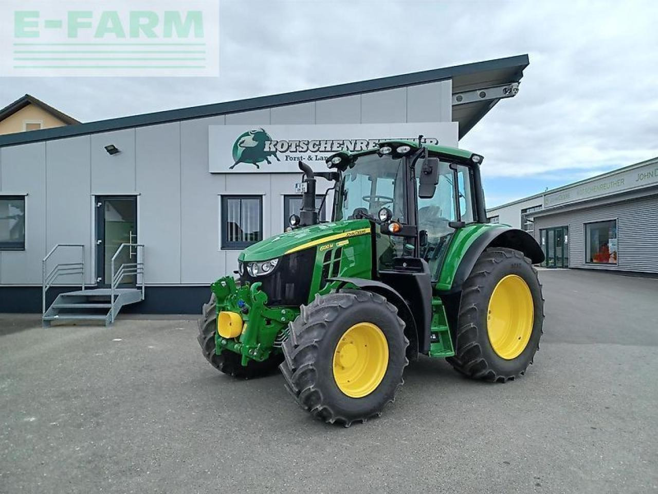 John Deere 6120m - Tracteur agricole: photos 1 John Deere 6120m - Tracteur agricole: photos 1