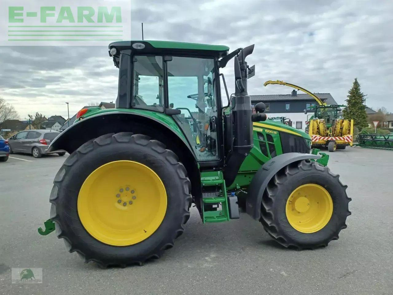 John Deere 6120m - Tracteur agricole: photos 3 John Deere 6120m - Tracteur agricole: photos 3