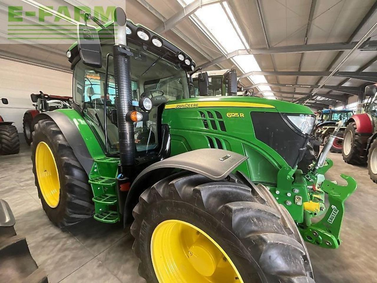 John Deere 6125 r - Tracteur agricole: photos 3 John Deere 6125 r - Tracteur agricole: photos 3