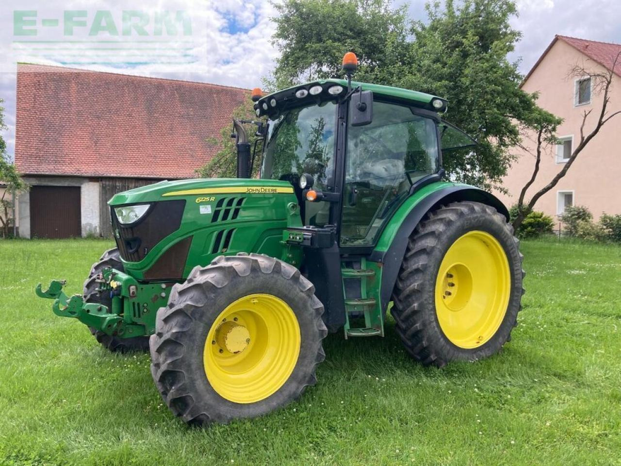 John Deere 6125r - Tracteur agricole: photos 1 John Deere 6125r - Tracteur agricole: photos 1