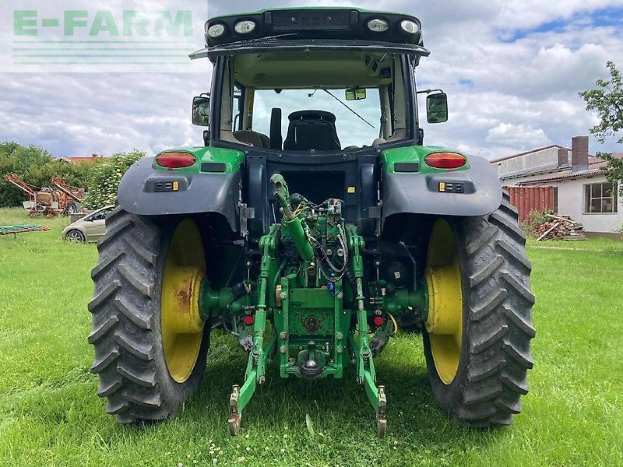 John Deere 6125r - Tracteur agricole: photos 2 John Deere 6125r - Tracteur agricole: photos 2