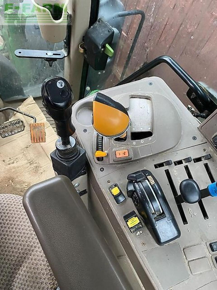 Tracteur agricole John Deere 6135 m: photos 12