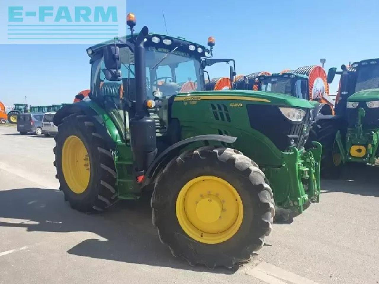 John Deere 6135r - Tracteur agricole: photos 2 John Deere 6135r - Tracteur agricole: photos 2