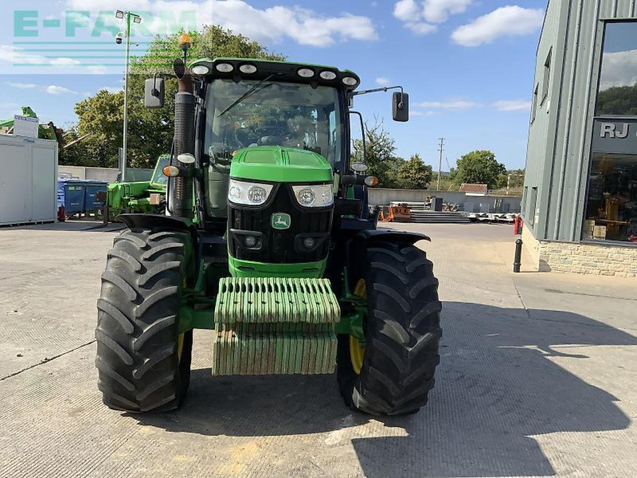 John Deere 6150r tractor (st23887) - Tracteur agricole: photos 3 John Deere 6150r tractor (st23887) - Tracteur agricole: photos 3