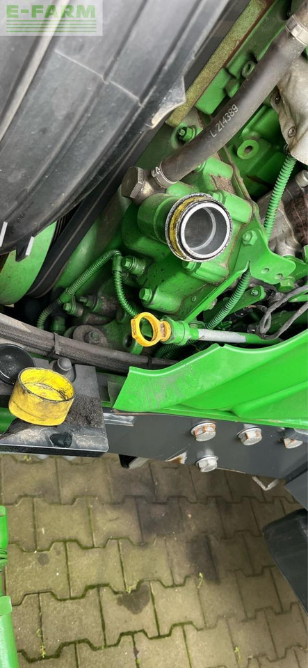 John Deere 6155 R - Tracteur agricole: photos 2 John Deere 6155 R - Tracteur agricole: photos 2