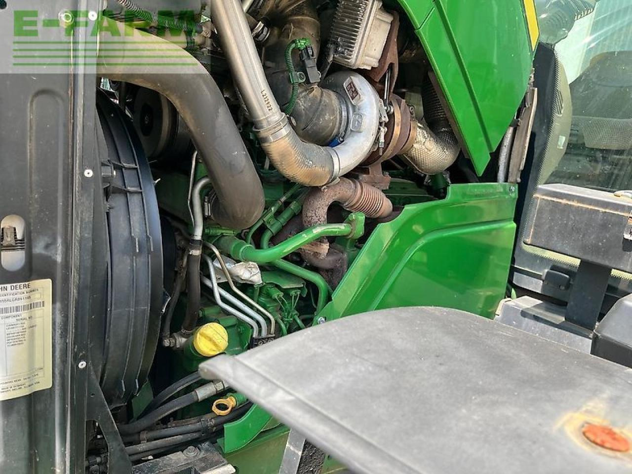 Tracteur agricole John Deere 6155 r: photos 15