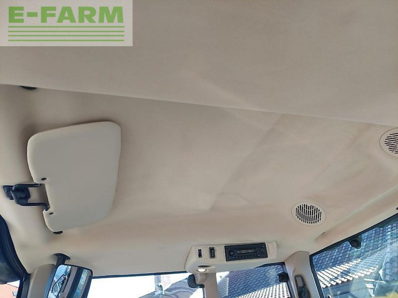 Tracteur agricole John Deere 6155m: photos 12