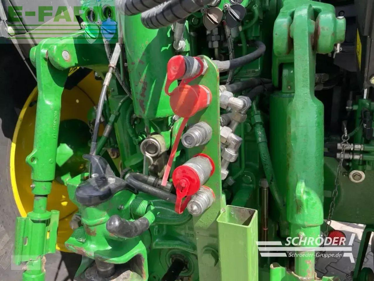 Tracteur agricole John Deere 6170 r: photos 22