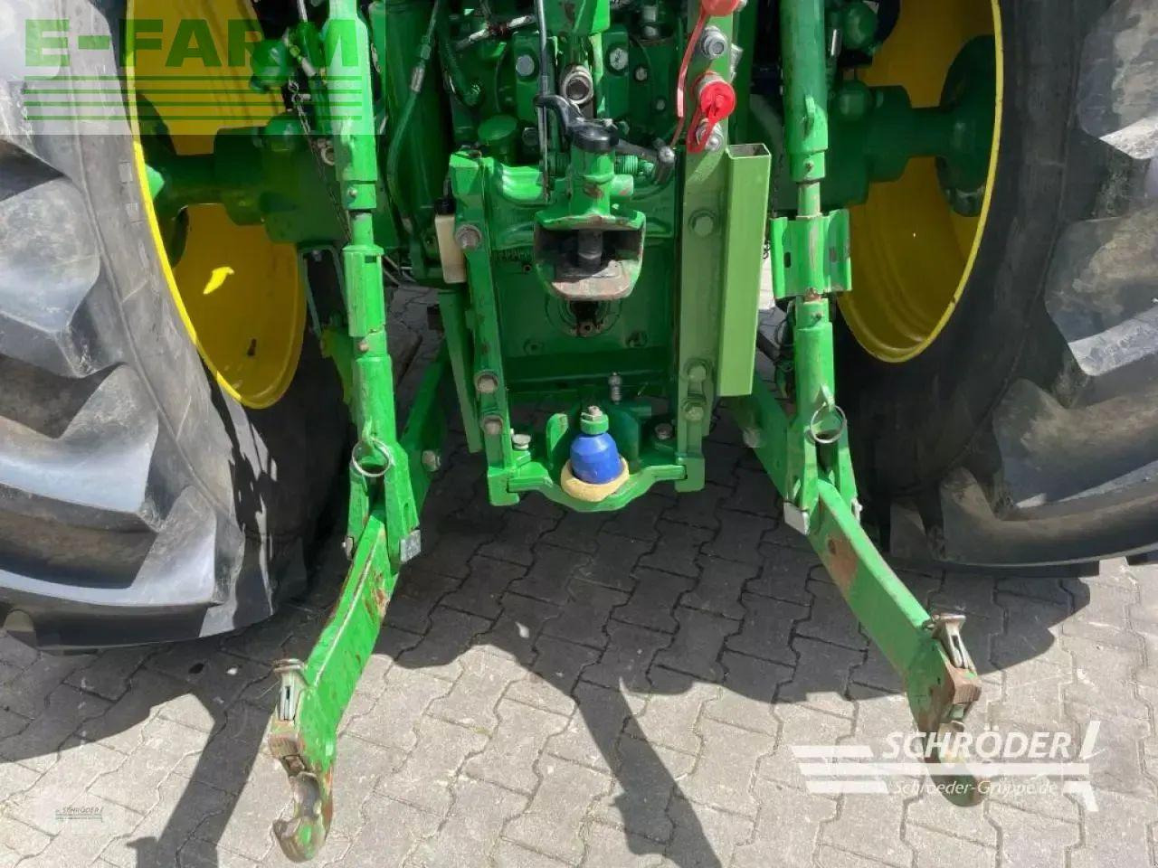 Tracteur agricole John Deere 6170 r: photos 21