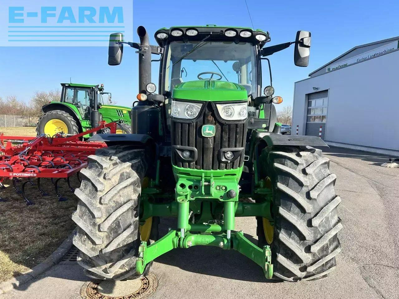 John Deere 6195r - Tracteur agricole: photos 3 John Deere 6195r - Tracteur agricole: photos 3