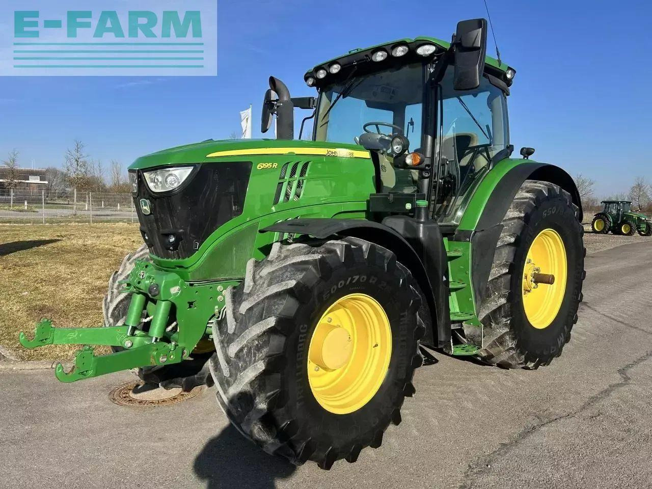 John Deere 6195r - Tracteur agricole: photos 2 John Deere 6195r - Tracteur agricole: photos 2