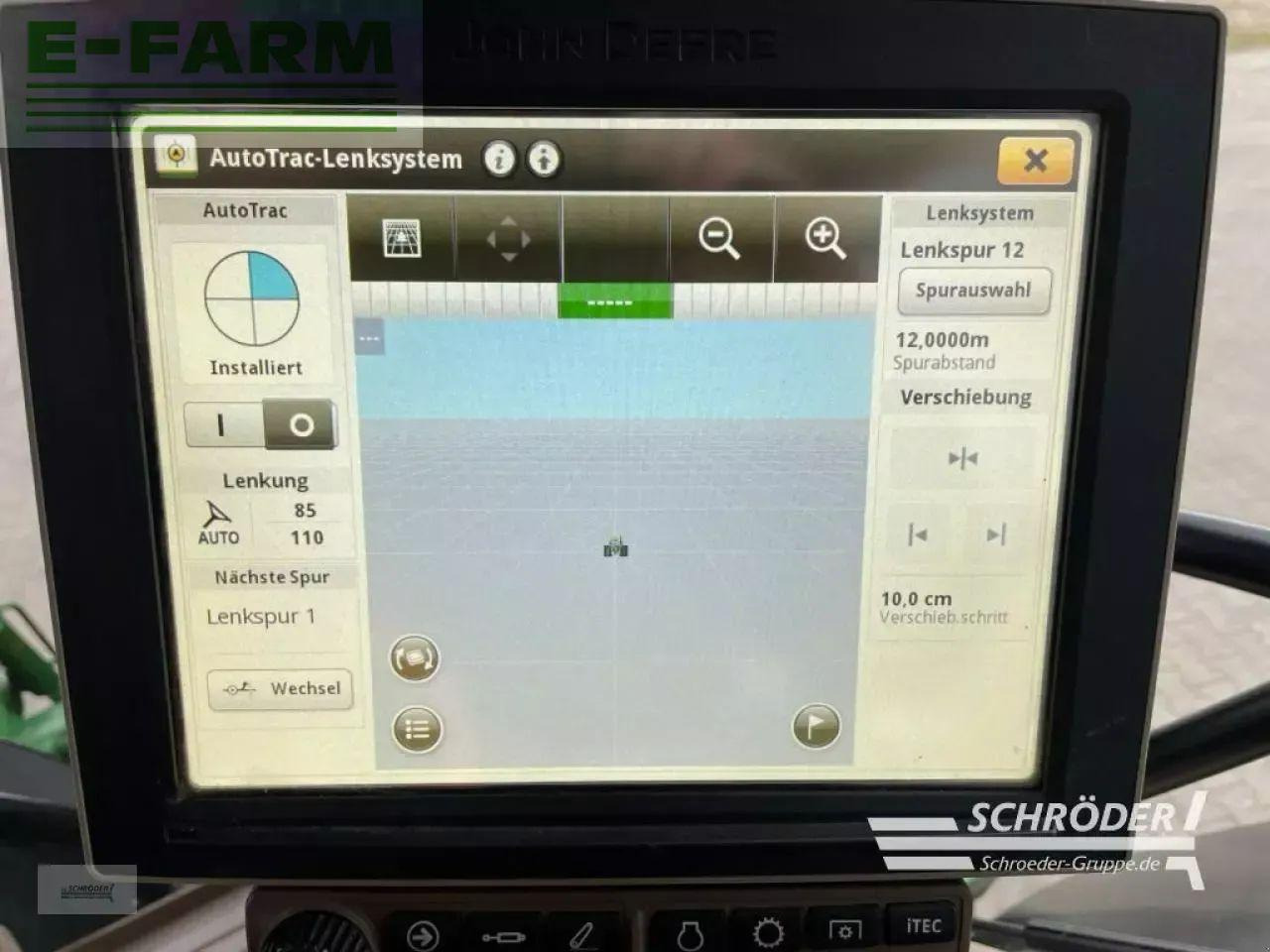 Tracteur agricole John Deere 6250 r: photos 14 Tracteur agricole John Deere 6250 r: photos 14