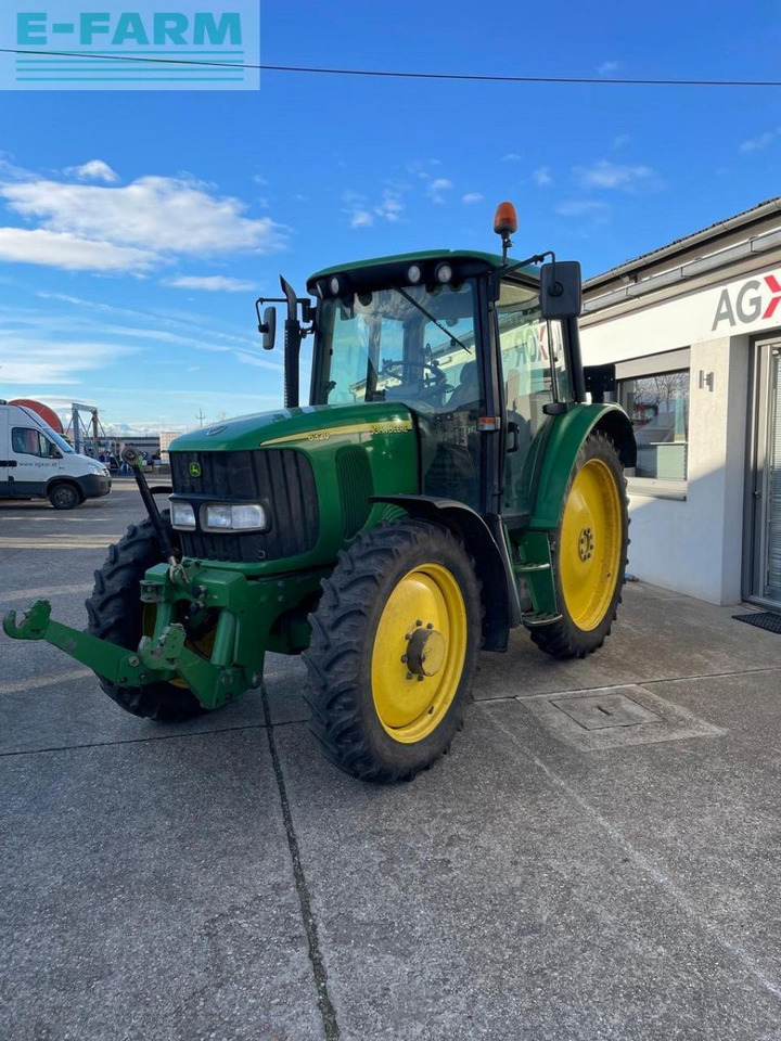 John Deere 6320 premium - Tracteur agricole: photos 2 John Deere 6320 premium - Tracteur agricole: photos 2