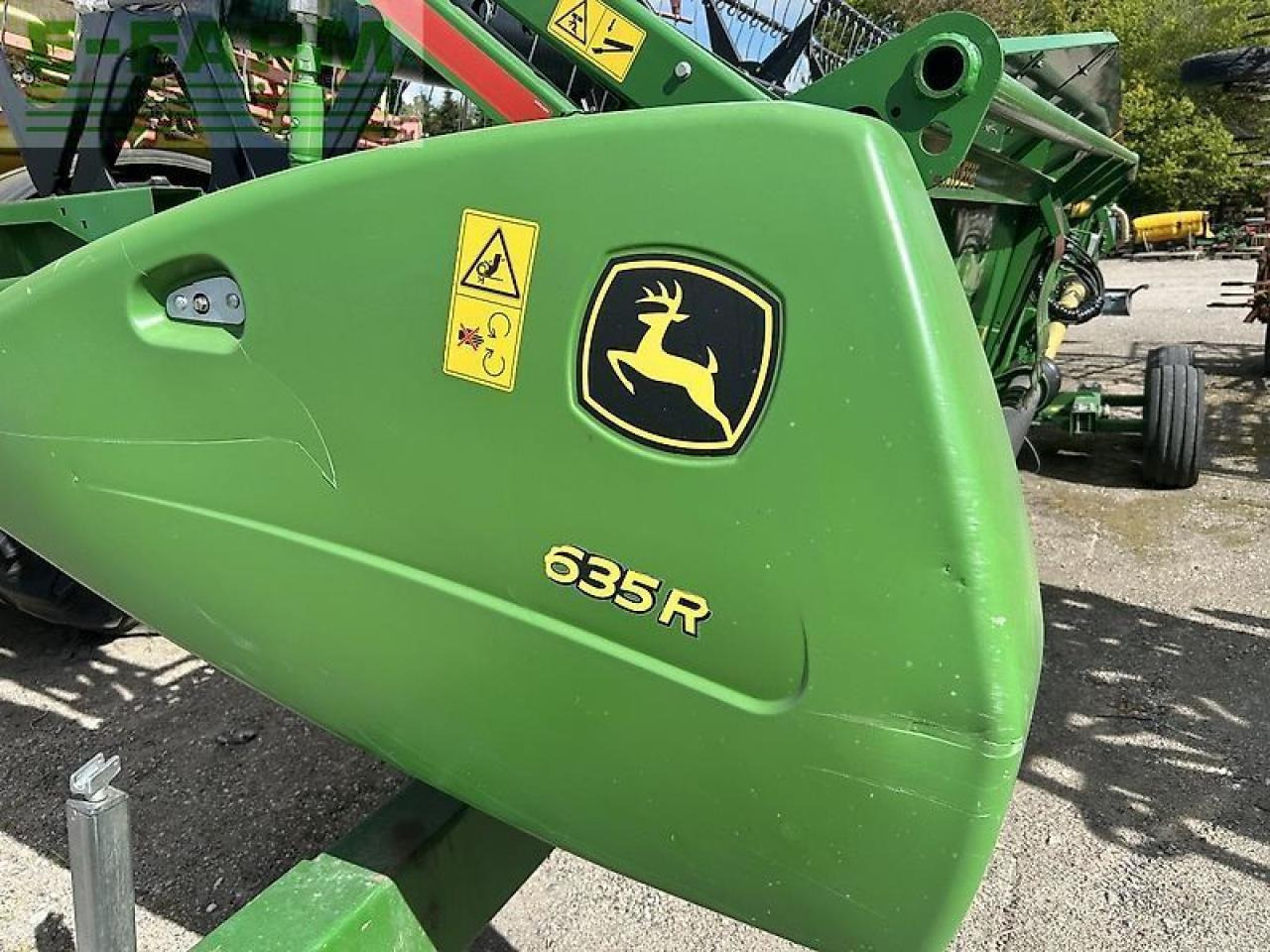 John Deere 635r m/vogn - Accessoire aux ensileuses: photos 1 John Deere 635r m/vogn - Accessoire aux ensileuses: photos 1