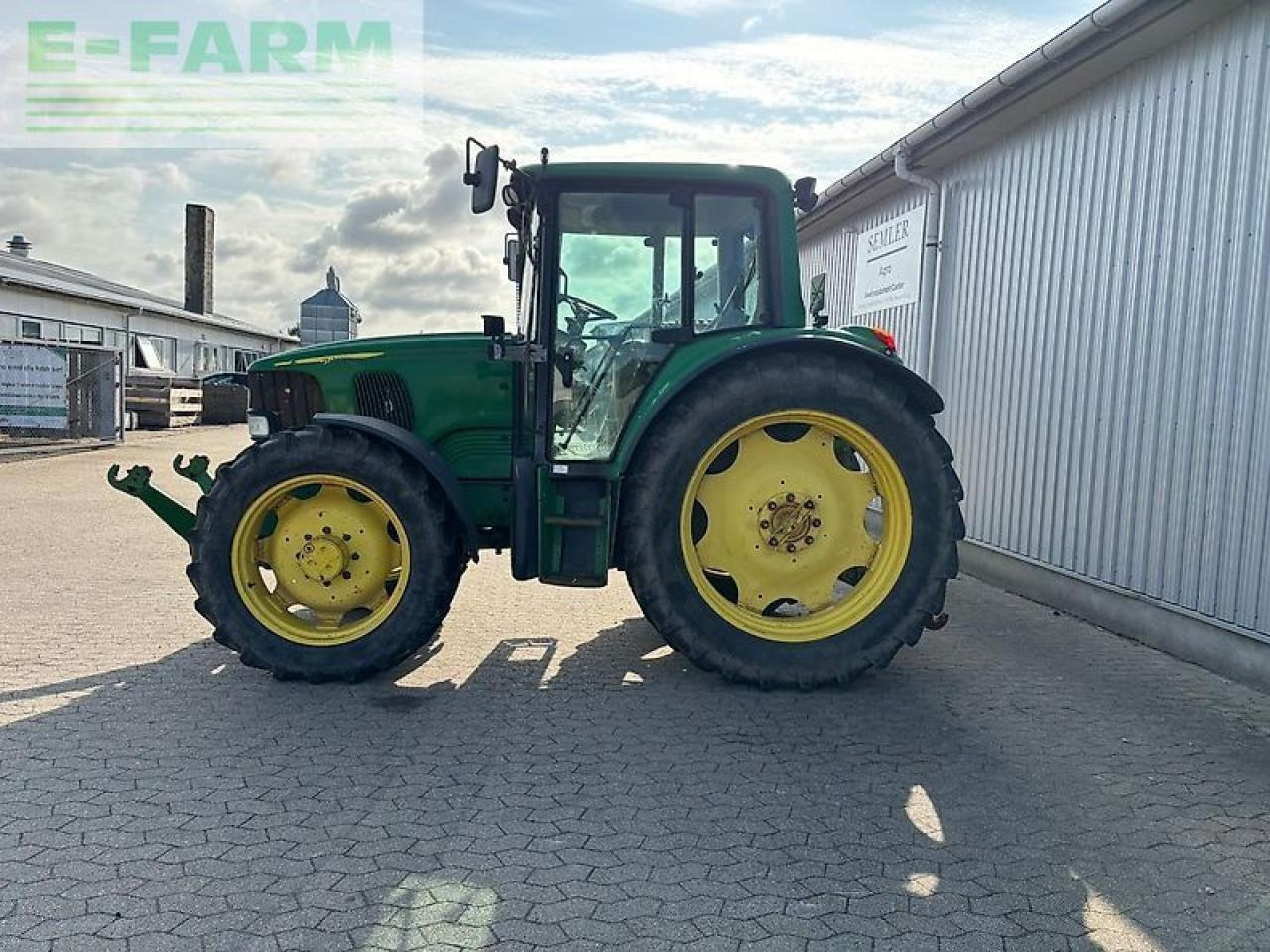 Tracteur agricole John Deere 6420: photos 9