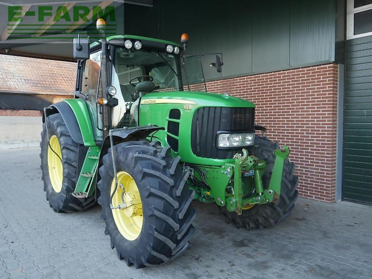John Deere 6930 premium autopowr - Tracteur agricole: photos 2 John Deere 6930 premium autopowr - Tracteur agricole: photos 2