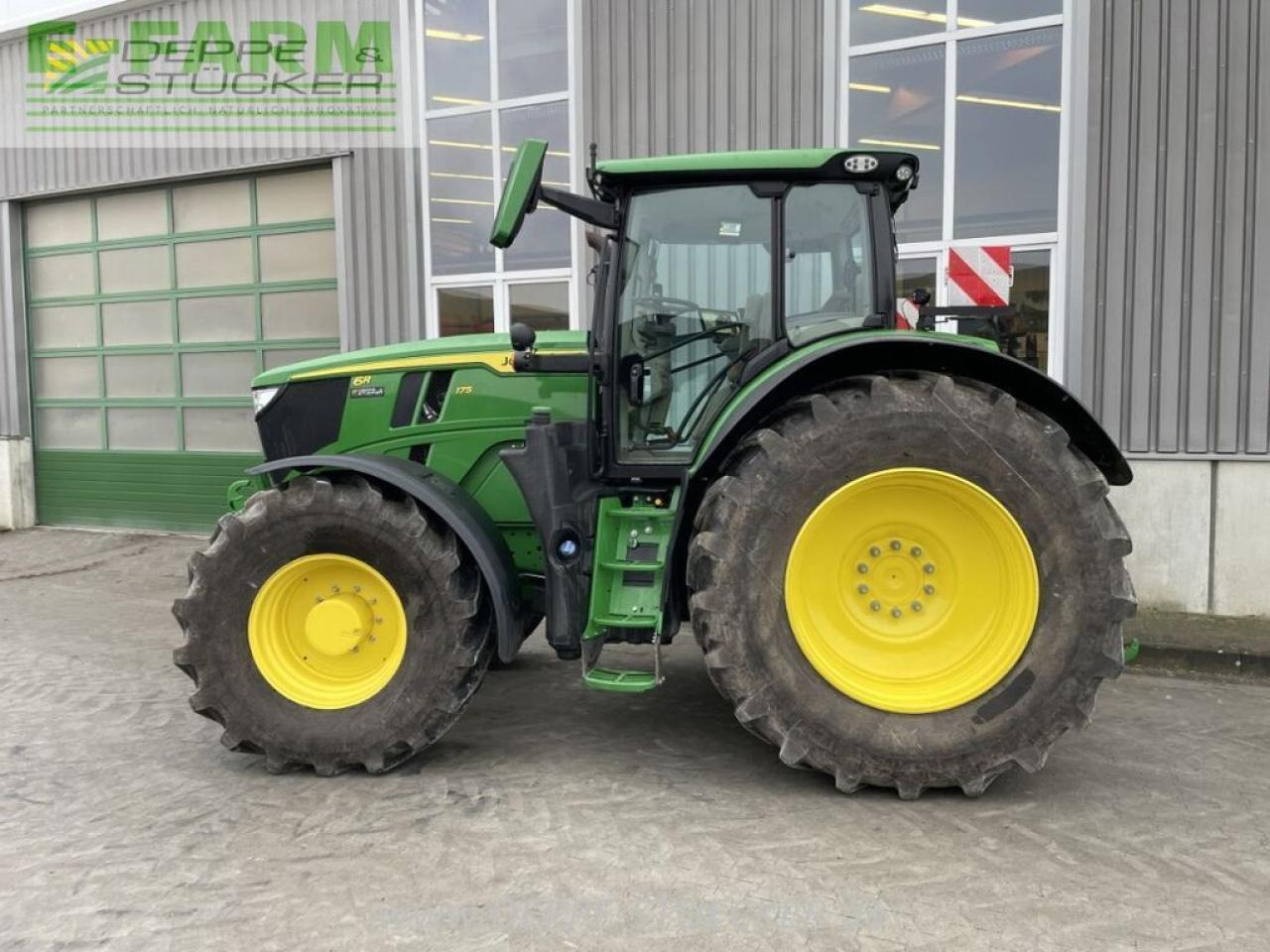 Tracteur agricole John Deere 6r 175: photos 6