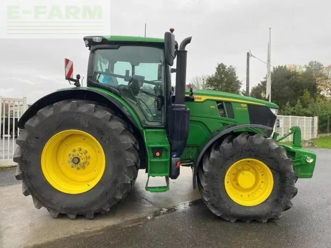 John Deere 6r 215 - Tracteur agricole: photos 2 John Deere 6r 215 - Tracteur agricole: photos 2