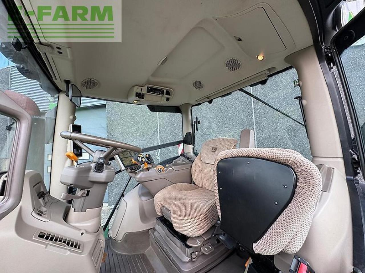 John Deere 6r 250 - Tracteur agricole: photos 3 John Deere 6r 250 - Tracteur agricole: photos 3