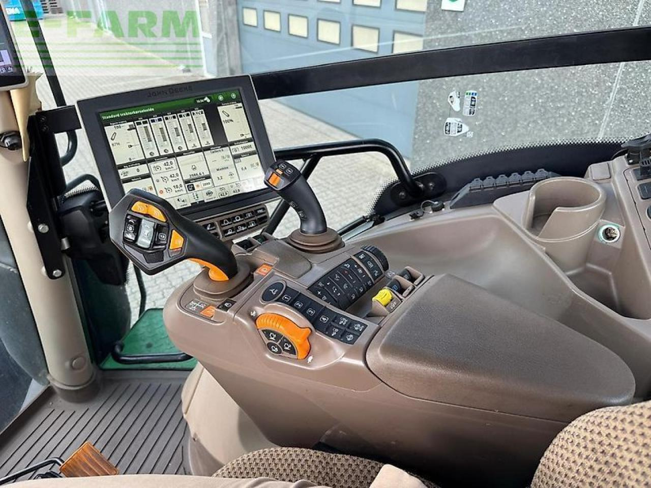John Deere 6r 250 - Tracteur agricole: photos 4 John Deere 6r 250 - Tracteur agricole: photos 4