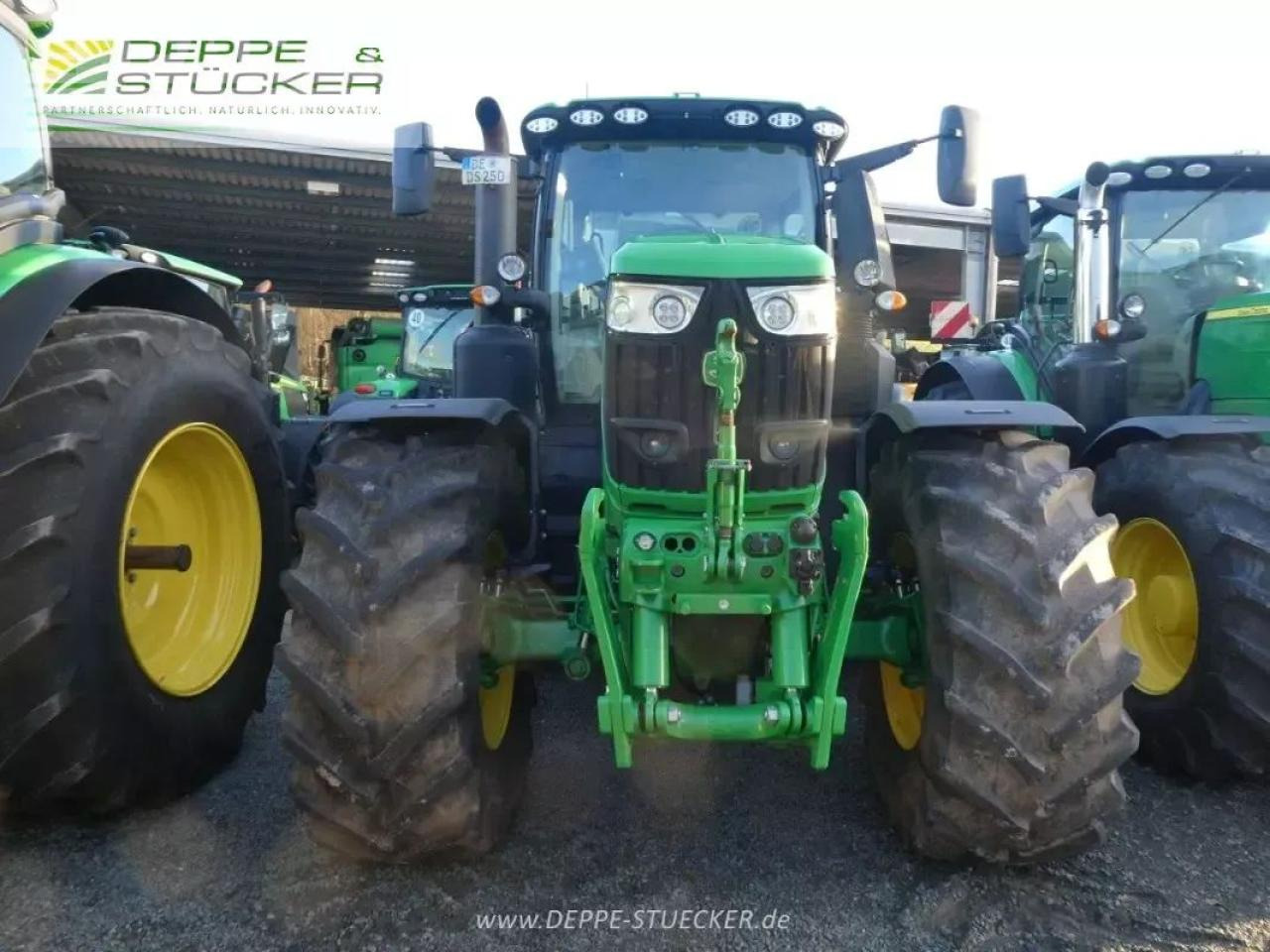 John Deere 6r 250 - Tracteur agricole: photos 2 John Deere 6r 250 - Tracteur agricole: photos 2
