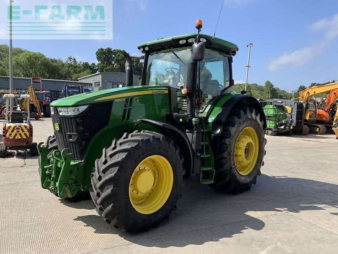 John Deere 7250r tractor (st23494) - Tracteur agricole: photos 4 John Deere 7250r tractor (st23494) - Tracteur agricole: photos 4