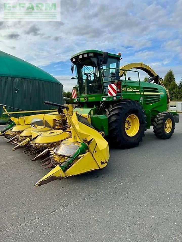 John Deere 7400 / 7500 - Ensileuse: photos 1 John Deere 7400 / 7500 - Ensileuse: photos 1