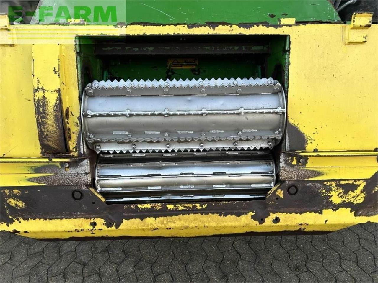 John Deere 7700 - Accessoire aux ensileuses: photos 5 John Deere 7700 - Accessoire aux ensileuses: photos 5