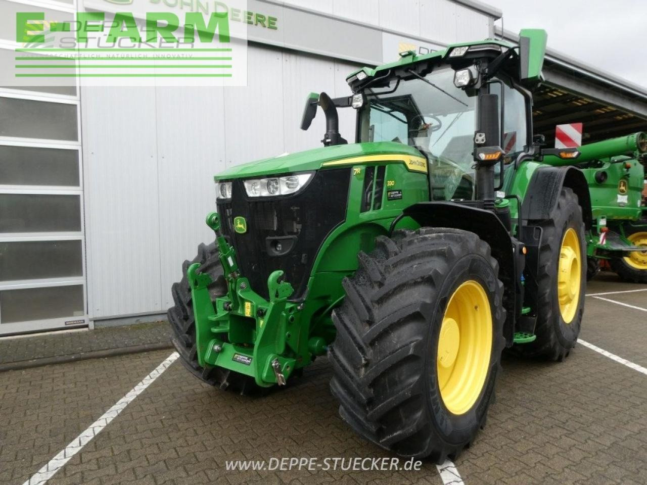 John Deere 7r330 - Tracteur agricole: photos 1 John Deere 7r330 - Tracteur agricole: photos 1