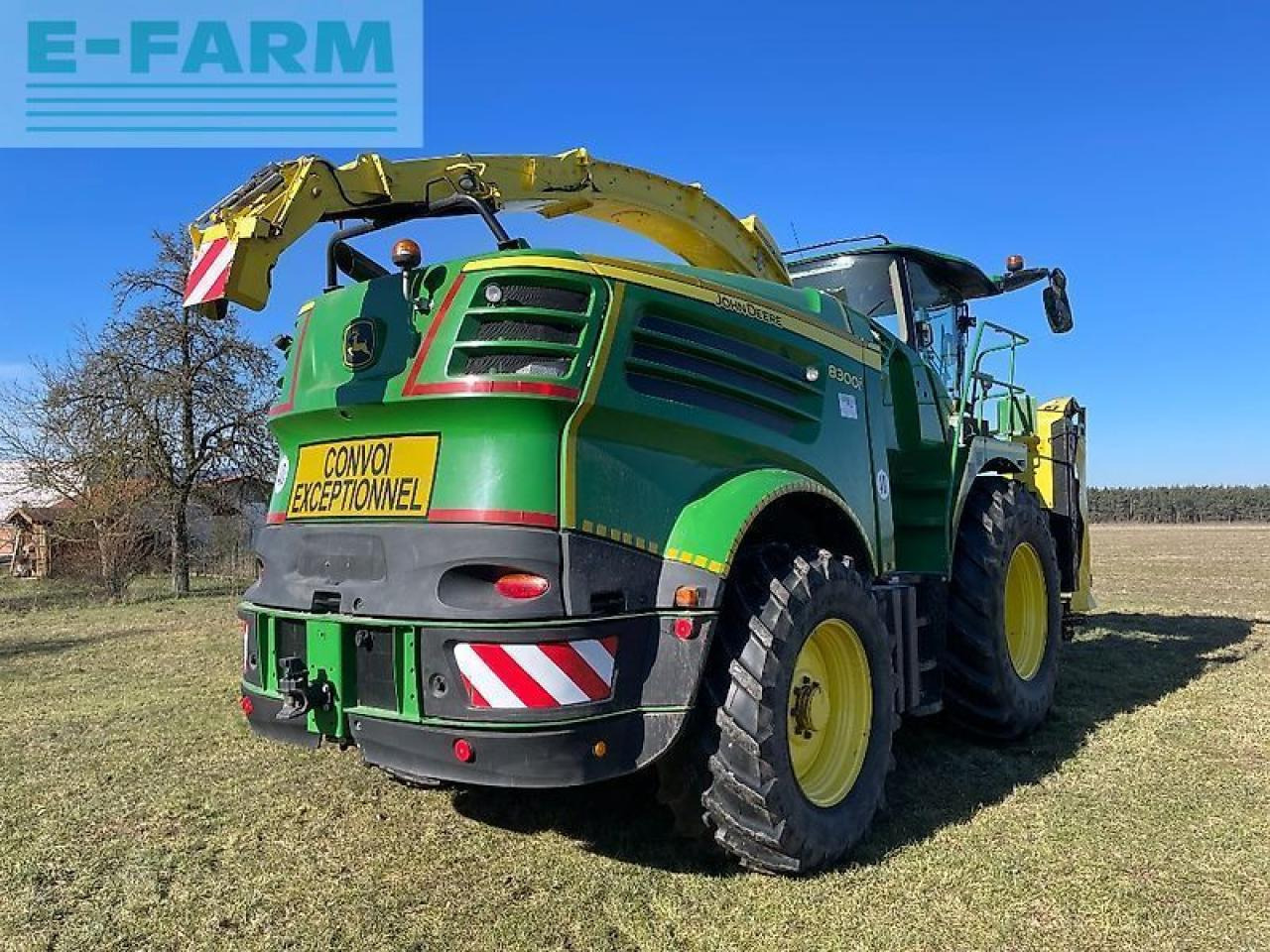 John Deere 8300 - Ensileuse: photos 5 John Deere 8300 - Ensileuse: photos 5