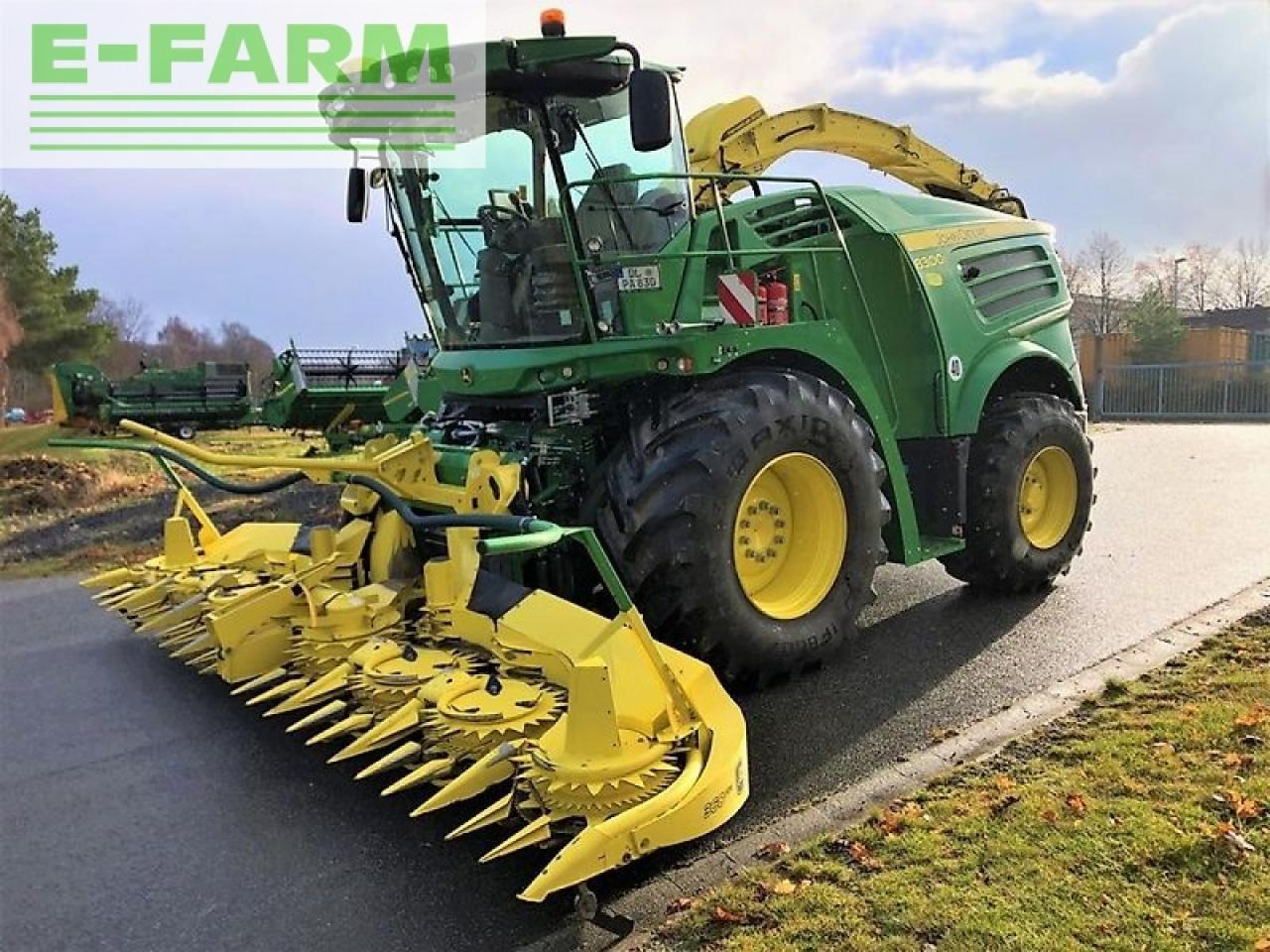 John Deere 8300i mit kemper 360plus & pu 639 - Ensileuse: photos 1 John Deere 8300i mit kemper 360plus & pu 639 - Ensileuse: photos 1
