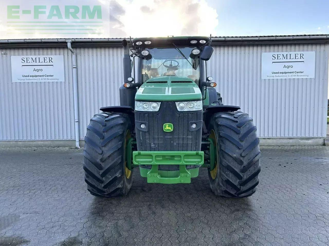 Tracteur agricole John Deere 8345r: photos 9