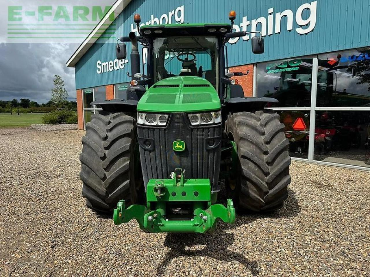 Tracteur agricole John Deere 8370r: photos 11