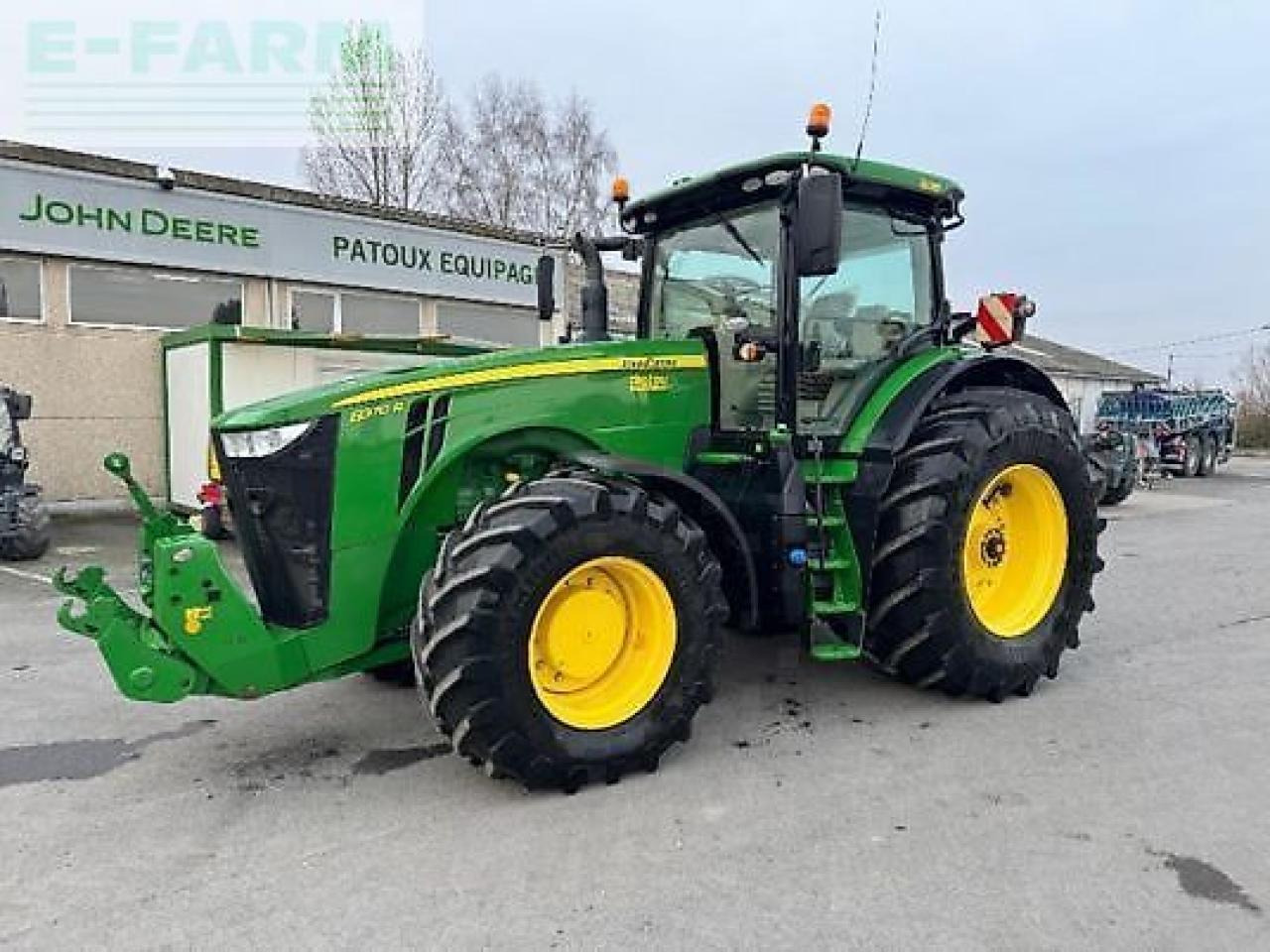John Deere 8370r - Tracteur agricole: photos 1 John Deere 8370r - Tracteur agricole: photos 1