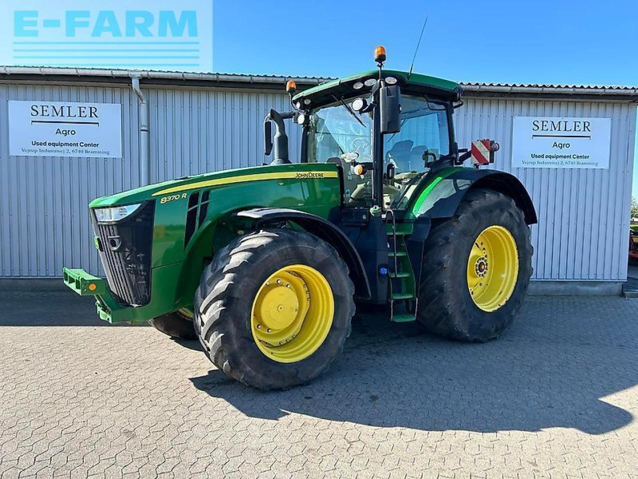 John Deere 8370r - Tracteur agricole: photos 1 John Deere 8370r - Tracteur agricole: photos 1